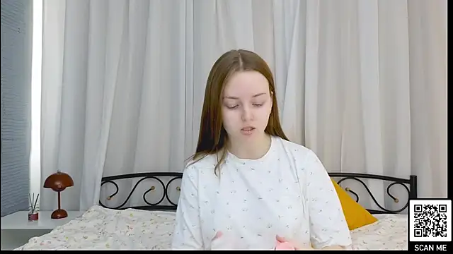 Snapshot of Wild__flowers chatting on 03.08.25 Wild flowers online show from 03.08.25