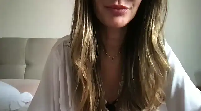 paolajonez online show from 01.07.25