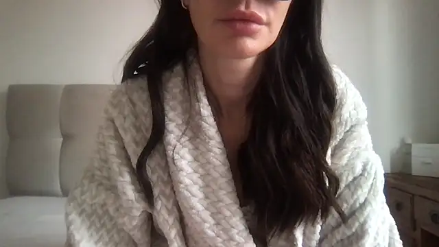 paolajonez online show from 03.07.26