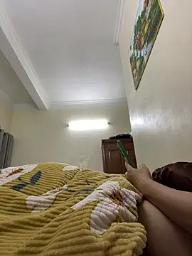 Snapshot of Hachi_Sweetbabie_ chatting on 03.20.25 Hachi Sweetbabie online show from 03.20.25