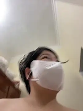 Snapshot of Hachi_Sweetbabie_ chatting on 11.05.25 Hachi Sweetbabie online show from 11.05.25