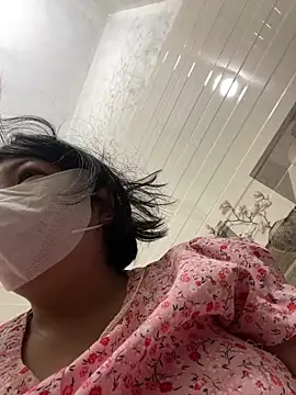 Snapshot of Hachi_Sweetbabie_ chatting on 03.06.26 Hachi Sweetbabie online show from 03.06.26