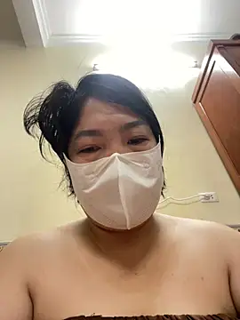 Snapshot of Hachi_Sweetbabie_ chatting on 03.21.26 Hachi Sweetbabie online show from 03.21.26