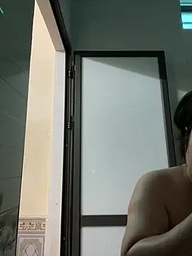 Snapshot of Hachi_Sweetbabie_ chatting on 04.04.26 Hachi Sweetbabie online show from 04.04.26