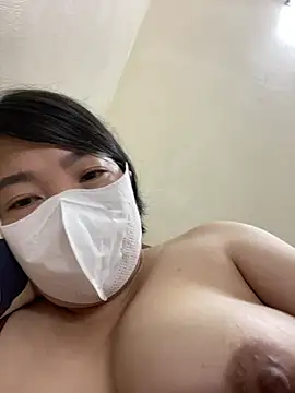 Snapshot of Hachi_Sweetbabie_ chatting on 05.08.26 Hachi Sweetbabie online show from 05.08.26