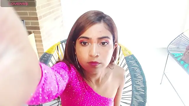 helenacyruss online show from 01.14.25