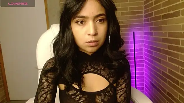 helenacyruss online show from 02.19.26