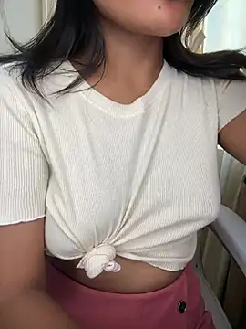 LeisyXO online show from 02.02.25