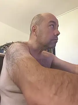 Snapshot of veryverybigdick45 chatting on 05.24.26 veryverybigdick45 online show from 05.24.26