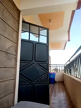 Queenshaz01 online show from 01.09.25