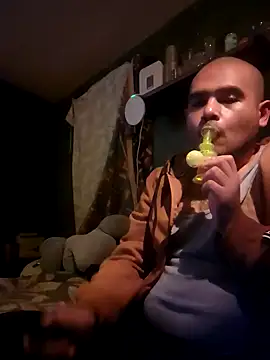 Snapshot of JooveyRose chatting on 01.16.25 JooveyRose online show from 01.16.25