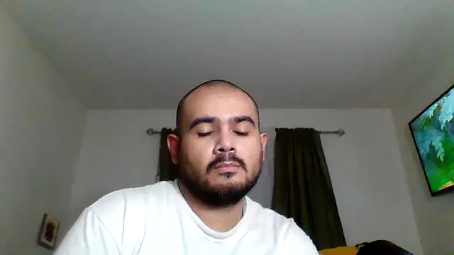 Snapshot of JooveyRose chatting on 10.20.25 JooveyRose online show from 10.20.25