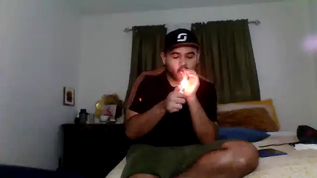 Snapshot of JooveyRose chatting on 11.14.25 JooveyRose online show from 11.14.25