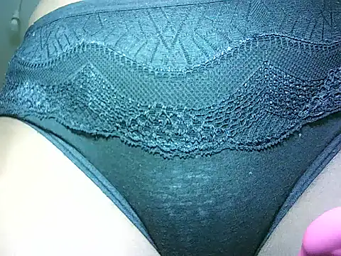 Snapshot of mumbi91 chatting on 04.19.26 mumbi91 online show from 04.19.26