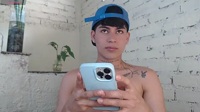 Lukas strong online show from 01.10.26