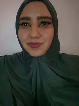 hannahayat online show from 12.21.24