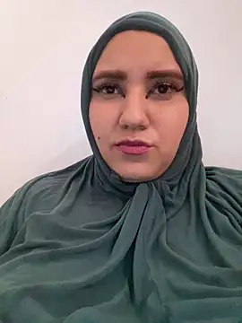 hannahayat online show from 12.22.24