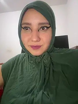 hannahayat online show from 02.25.26