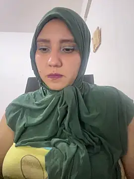 hannahayat online show from 03.18.26