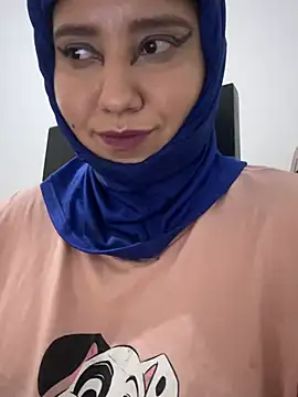 hannahayat online show from 07.04.26