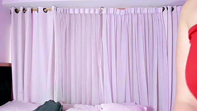 tiffany becker online show from 03.21.25