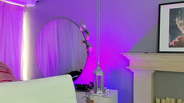 tiffany becker online show from 02.06.26