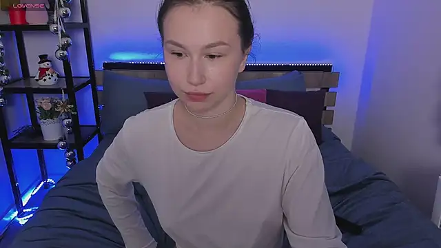 Snapshot of Anny_Limis chatting on 12.31.24 Anny Limis online show from 12.31.24