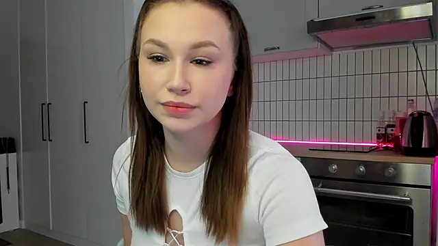 Snapshot of Anny_Limis chatting on 03.05.25 Anny Limis online show from 03.05.25