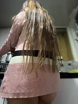 Emiily lee online show from 10.20.25