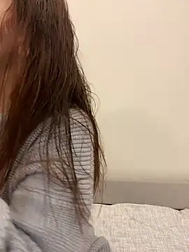 Snapshot of AnaWest chatting on 11.10.25 AnaWest online show from 11.10.25