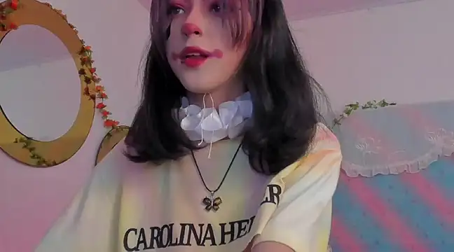 Snapshot of BonnieCute_ chatting on 01.14.25 BonnieCute online show from 01.14.25