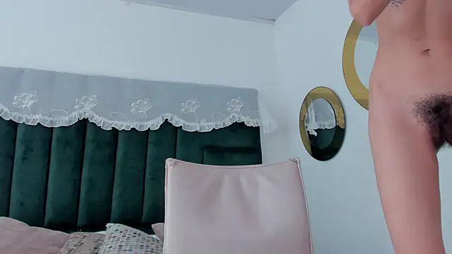 Snapshot of BonnieCute_ chatting on 01.19.25 BonnieCute online show from 01.19.25