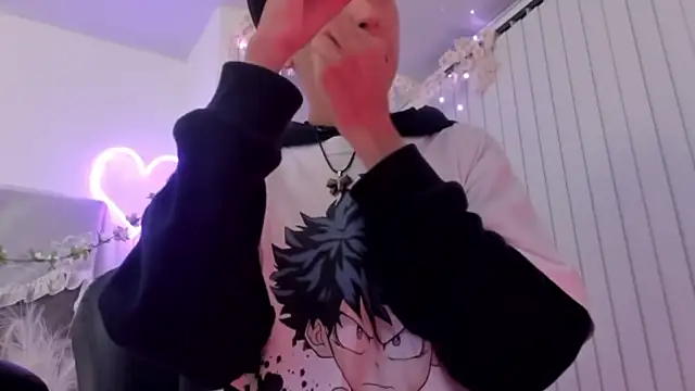 Snapshot of BonnieCute_ chatting on 01.25.25 BonnieCute online show from 01.25.25