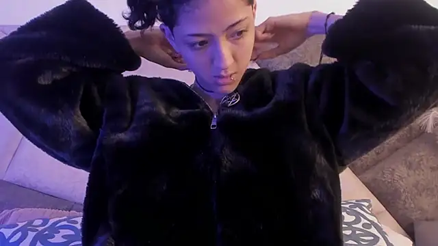 Snapshot of BonnieCute_ chatting on 03.05.25 BonnieCute online show from 03.05.25