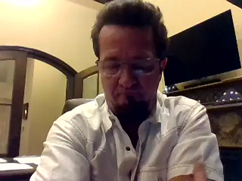 sluttydylan online show from 02.10.25