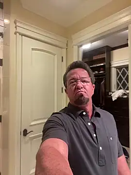 Snapshot of sluttydylan chatting on 02.16.26 sluttydylan online show from 02.16.26