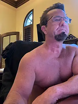 Snapshot of sluttydylan chatting on 02.23.26 sluttydylan online show from 02.23.26