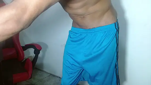 Snapshot of scarce_candy69 chatting on 12.29.24 scarce candy69 online show from 12.29.24