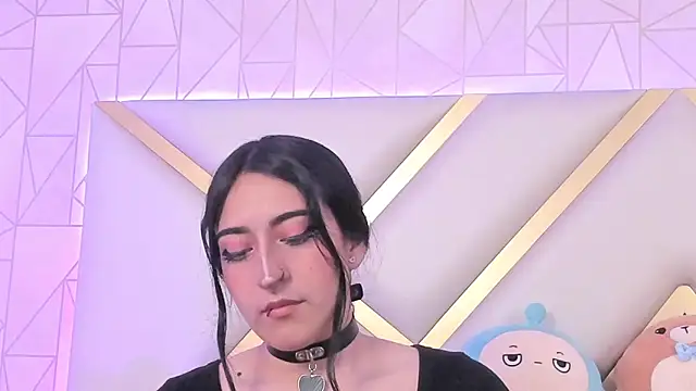 Violettbloss online show from 02.25.25