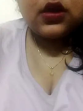 Snapshot of smile_pretty chatting on 01.15.25 smile pretty online show from 01.15.25