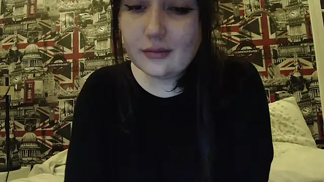 Lynylou online show from 03.25.26