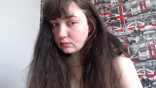 Lynylou online show from 04.15.26