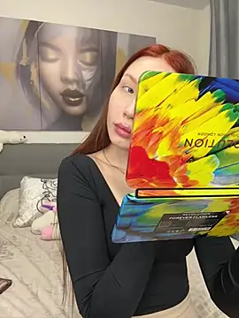 JudyWalkerr online show from 12.19.24