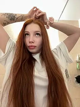 JudyWalkerr online show from 02.15.25