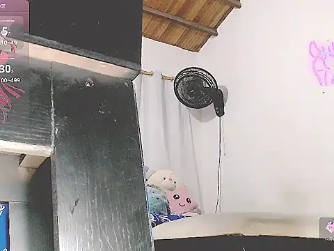 tifany19  online show from 09.16.25