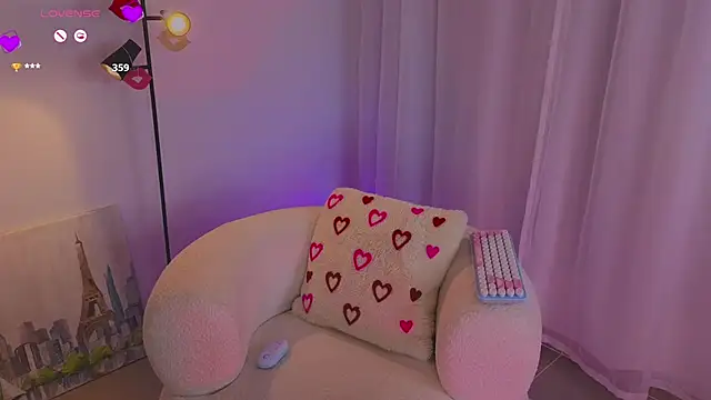 Snapshot of sebbyrose chatting on 02.19.25 sebbyrose online show from 02.19.25