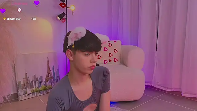 Snapshot of sebbyrose chatting on 02.21.25 sebbyrose online show from 02.21.25