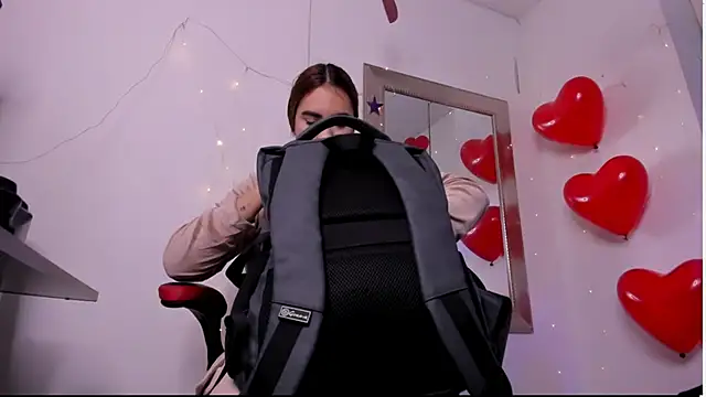 angel hardy dl online show from 03.03.26