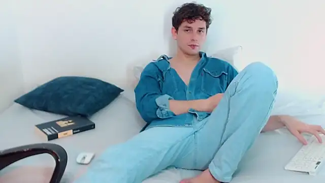 Elio555 online show from 12.01.24