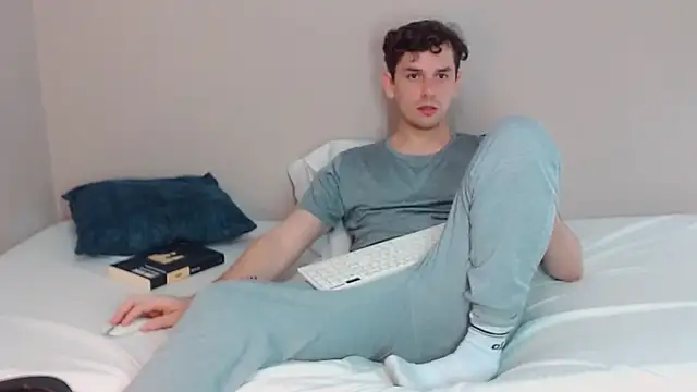 Elio555 online show from 12.20.24